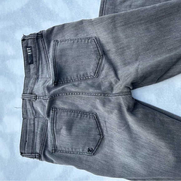 Kut from the Kloth Size 4 Grey Skinny zip ankle - Picture 15 of 16
